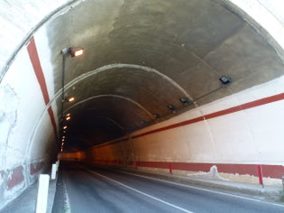 Bild: Tunnel
