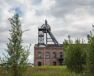 Ältestes erhaltenes Fördergerüst im Ruhrgebiet aus dem Jahr 1886 auf der Zeche Gneisenau, Schacht 2 in Dortmund-Derne