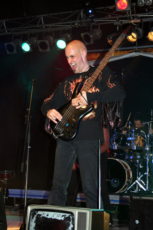 photo de concert à la basse