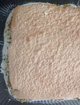 türkischer Kuchen nass mit Pistazien 