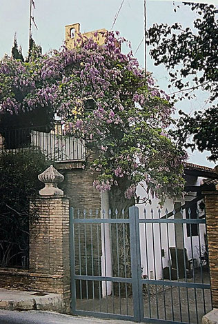 Antigua granja de la orden de Calatrava, situada en el centro urbano y el Grau de Burriana.
