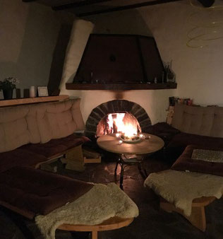 Indoor Feuerstelle im Seminarhaus Jonathan
