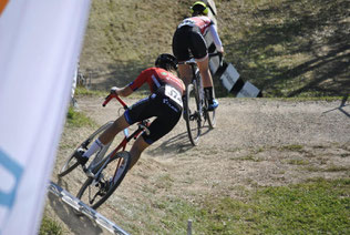 Judith Krahl (links) - Larissa Luttuschka (rechts)