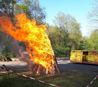 Karsamstag wieder Osterfeuer
