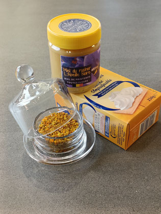 mieldenoire miel pollen candi protéiné sucre impalpable S0