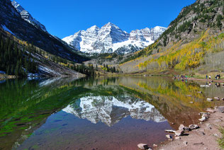 Bergsee in den Rockies der USA