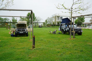 Auf einen sehr guten und gepflegten Campingplatz am Skodor.