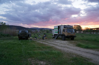 Ein Schöner Sonnenuntergang mit Traveller Freund Bernd und dem Marrok Benny.