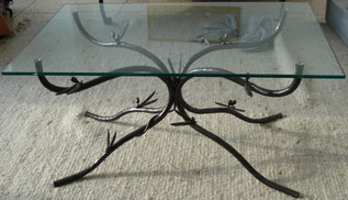 table basse olivier feuille olive vegetal verre trempe securite fer forge bormes les mimosas lavandou hyères toulon var ferronnerie art ferronnier forgeron by thibault KLUKASZEWSKI with forge et style