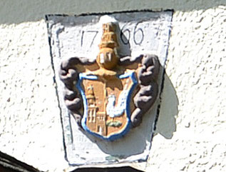 Bild: Rotes Haus Wappen Wünschendorf Erzgebirge