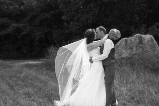 Haarkamm beim Schleier; Hochzeit
