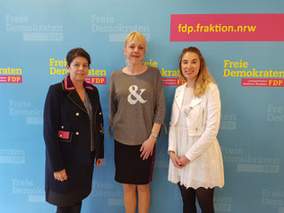 von links nach rechts: Beate Rohr-Sobizack, Susanne Schneider, Anna Krüger
