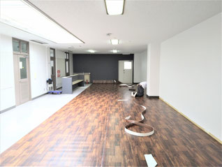 施工中