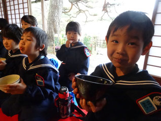 飲み方や、持ち方があるんだね