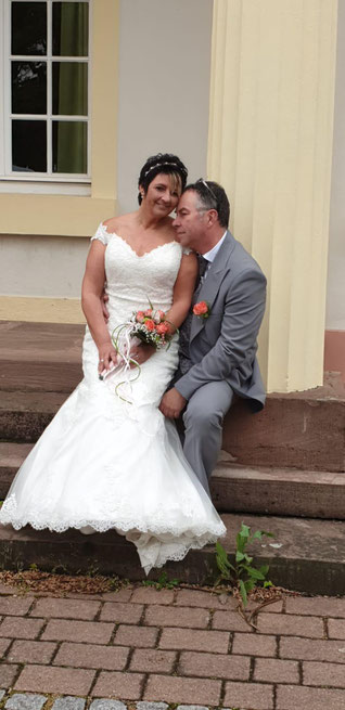 Hochzeit im Rohrbacher Schlösschen und Freie Trauung mit Traurednerin Stella :) Foto: Nina Zwaller.