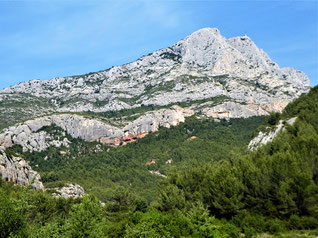 La croix de Provence depuis Bimont et retour par le Pas de l'Escalette. Dimanche 22 mai 2022