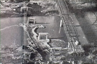 Aerial view of piers for Benton Street Bridge