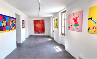 "Mida Radelj" hat einen wunderschönen Platz in der Ausstellung bekommen.