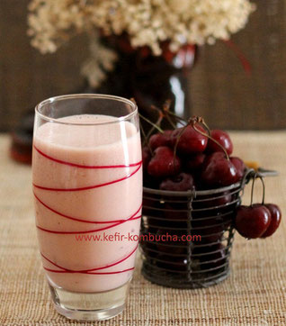 kefir de lait: le smoothie aux cerises