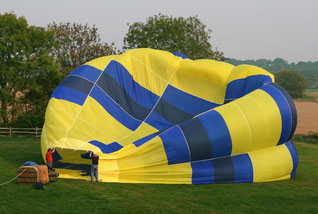Einen Heißluftballon vorbereiten