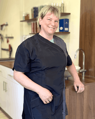 Nicole Kampinjon - Hundesalon zur alten Ems in Rhede (Ems)
