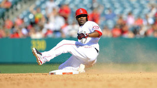 Nella foto Howie Kendrick (Gary A. Vasquez-USA TODAY Sports)
