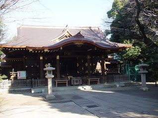 　　　　　　　　　渋谷氷川神社の拝殿