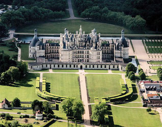 Le CHÂTEAU de CHAMBORD - Dictée - Cm1 vue générale