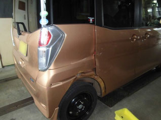 日産 デイズ ルークス スライドドアとリアクォーターの修理 関市のお客様 プロが選ぶ修理の匠 武藤自動車 関市