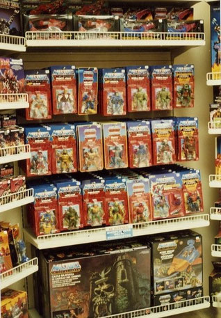 Regal Masters of the Universe 80er Spielzeuggeschäft