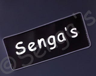 Firmenlogo auf Blachenprodukt