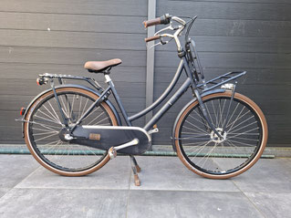 Cortina damesfiets, 3 versnellingen, 28 inch voorzien van handremmen