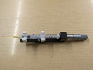 HENKE製シリンジ