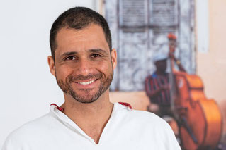 Dr. Alejandro Curiel Ramírez del Prado, Spanisch-Sprachtrainer