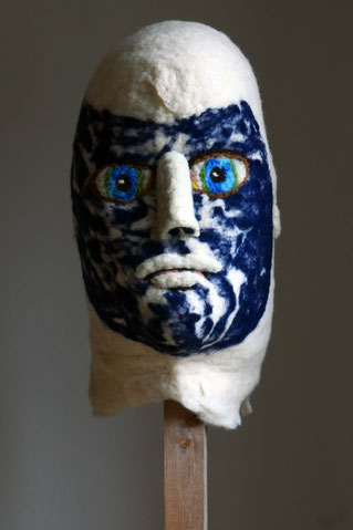 Gardien.nes XI dim h 43 cm x 22 cm x 29 cm, 2025