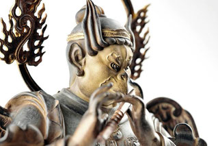 迦楼羅王 Buddha Statue World