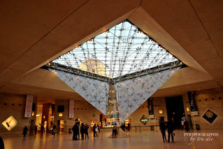 Bild: Louvre in Paris, Frankreich