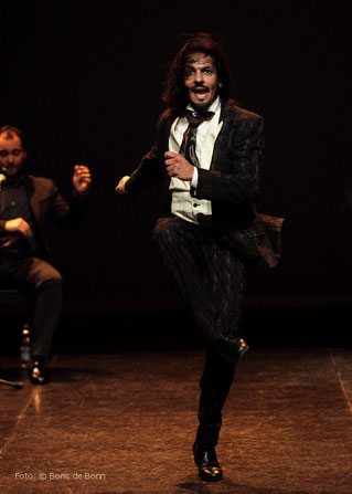 Flamencotänzer Farruquito (Juan Manuel Fernández Montoya ) 2016 im tanzhaus nrw / Color-Foto by Boris de Bonn