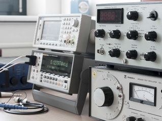 Elektroakustik, Messtechnik, Stroboskop, Frequenzgenerator, Multimeter, Signalgenerator, signal generator, stroboscope, multimeter, electro-acoustic measurement