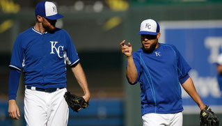Nella foto Wade Davis (sx) e Kelvin Herrera (dx) sportsonearth (AP)