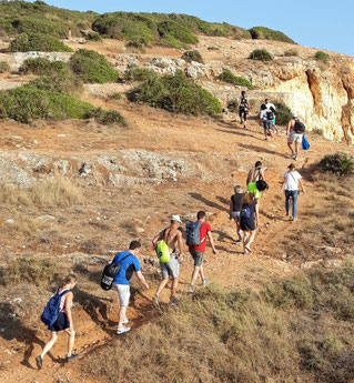 Spirituelle Wanderung als Gruppe, Algarve