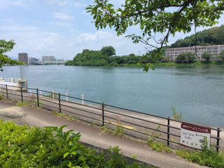 瀬田川。勢多川とも書くようだが。