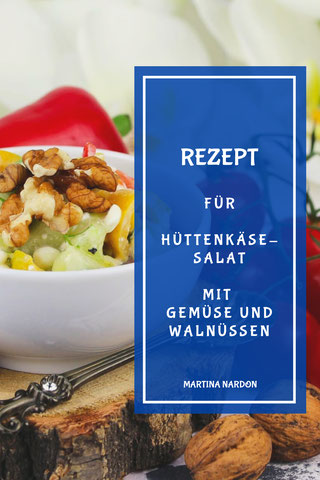 Hüttenkäsesalat mit Gemüse und Walnüssen