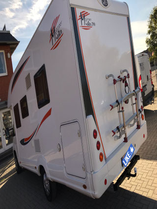 Montagebeispiele Anhängerkuppung für Wohnmobil - Italia Camper 24