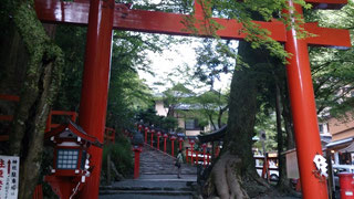 貴船神社