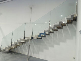 Escaleras metalicas - Escaleras Laravid : Trabajos en Acero