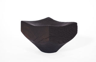 Jörg Pietschmann_Vessel V2911 · Ash, burned #vessel #bowl #woodworking #interiordesign #woodsculptures #art #woodart #wooddesign #decorativewood #originalartwork #modernwoodsculpture #joergpietschmann #oldwood