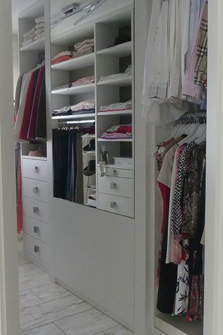 begehbare Ankleide - korpus-Schranksysteme