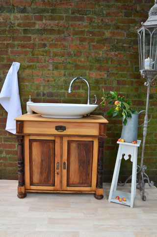 Retro-Waschtische - Land & Liebe Badmöbel Landhaus