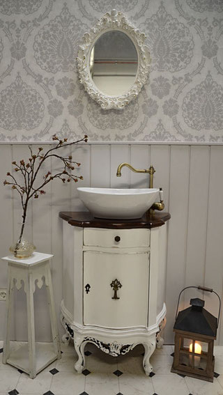 Vintage Waschtische - funktionstüchtig aufgearbeitet - Land & Liebe